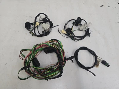 后灯线雪佛兰 GMC SUBURBAN BLAZER 吉米 1989 - 1991 V & R 系列 — 第 1/4 张图片