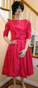 Vintage 1950s Sexy SUZY PERETTE Fuchsia Tafetta Dress Portrait Neck Wasp Waist 6 - Picture 1 of 1