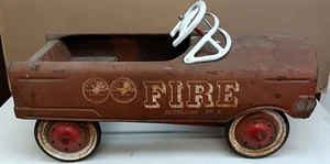 Pedal Car - 1970 Murray Tooth Grille Fire Battalion Pedal Car - Picture 1 of 5