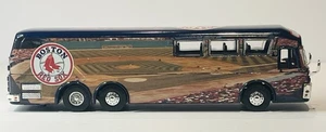 White Rose Collectibles 2001 Boston Red Sox Superstar Coach 1:64 Scale - Picture 1 of 9