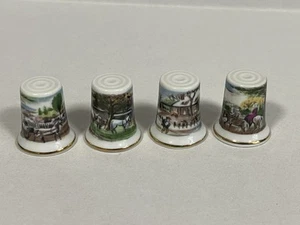 4er Set Dorf Land Bauernhof Szenen Goldrand Fingerhüte Porzellan Made in Japan - Bild 1 von 3