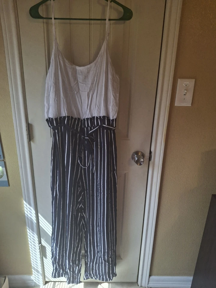 Mameluco de jersey Love By Chesley patrón de dos tonos/rayas talla 3X Foto 1 de 4