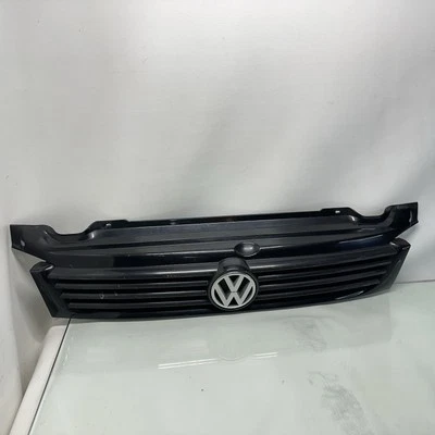 Parrilla superior pintada de fábrica negra 1678 1997-2003 Volkswagen Eurovan Foto 1 de 4