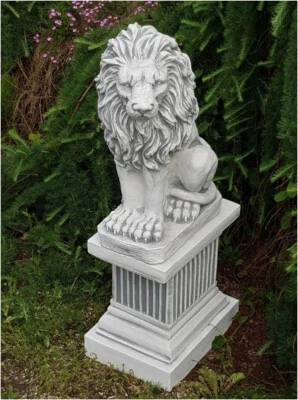 🔶Löwe Steinfigur mit Sockel Gartenfigur Säule Steinfiguren Steinkunst BLACKFORM - Bild 1 von 4