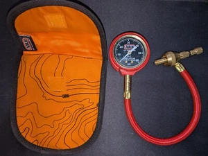 Premium Tyre Deflator by ARB With Analogue Gauge & Chuck 1 PSI Increments - Picture 1 of 2
