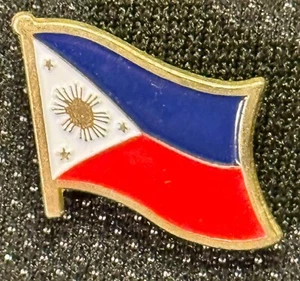 Vintage  MILITARY PIN  Philippines  FLAG    B1-2 - Picture 1 of 1