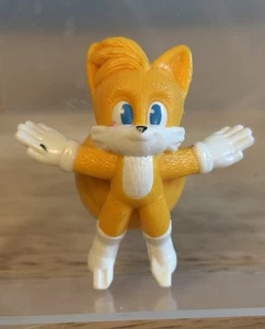 Sonic The Hedgehog 2 Miles "Tails" Prower McDonalds Action Figure Toy/Cake Toppe - Picture 1 of 2