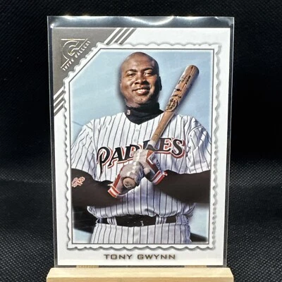 Tony Gwynn 2022 Topps Gallery #34 San Diego Padres - Image 1 of 2