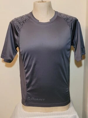 Camisa de ciclismo gigante para hombre pequeña gris bicicleta de montaña bolsillo trasero con cremallera malla de nailon Foto 1 de 4