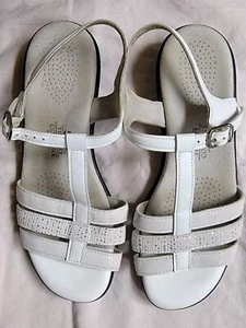 SAS Tripad Comfort Capri bianco cinturino a T fibbia zeppa sandali scarpe donna 7 M - Foto 1 di 11