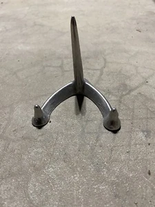 3 Inch Metal Plate Stand - Picture 1 of 1
