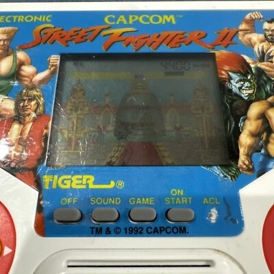 Street Fighter II Juego Portátil 1988 Tiger Electronics Capcom - Probado/Funciona Foto 1 de 4