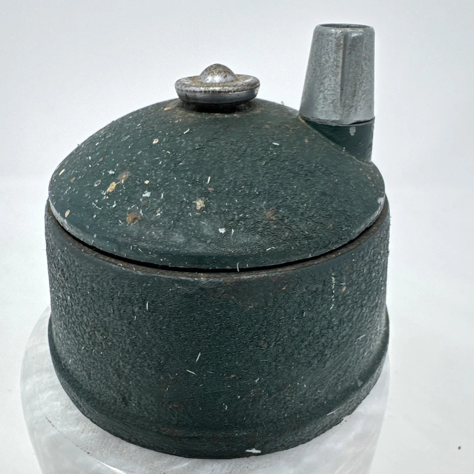 Vintage Keuffel & Esser 1099 Cast Iron Drafting Pencil Sharpener - Image 1 of 4