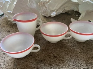 Vintage Pyrex Cup in Milk glass with Flamingo Pink Stripe - Picture 1 of 7