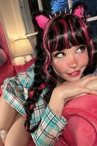 👙4"x6" PICTURE👙 BELLE DELPHINE ONE GLOSSY PHOTO! COSPLAY/PETITE/SEXY💌#BDoo58 - Picture 1 of 4