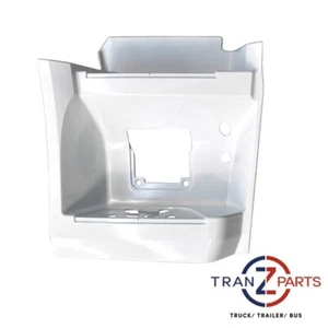White Lower Step Surround RH Fits Mercedes Actros MP4, MP5 Driver Side - Picture 1 of 3