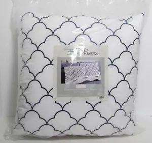 Neu in Verpackung NEU Set mit 2 bestickten dekorativen Kissen 18" x 18" Daunen alternative Füllung - Bild 1 von 2