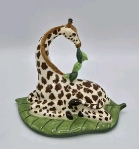 Lynn Chase Giraffe Napkin Ring Figure Out Of Africa Porcelain Jungle Theme 2004 - Picture 1 of 8