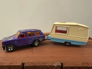 Vintage French Majorette 1990’s Diecast Land Rover With Wohnwagen Camper NR.3053 - Picture 1 of 14