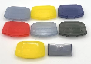 7 MAD CATZ Game Boy Advance farbige Kunststoff Patronen Aufbewahrungskoffer GBA + 1 - Bild 1 von 4