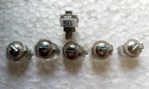 LOT de 5  CONDENSATEURs AJUSTABLES 50pF  Isolés au MICA - Imagen 1 de 1