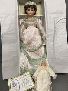 Treasured Heirloom 24”Court of Dolls Queen Elizabeth II Betsy Doll w/babydoll - Picture 1 of 7