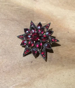 Antique Victorian Garnet Pin~ Brooch ~ Center Moves ~ Lovely Shape - Picture 1 of 8