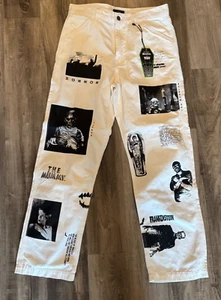 Jeans Levi's Universal Monster nuovi con etichetta 30x32 - La mummia - Frankenstein - Foto 1 di 18