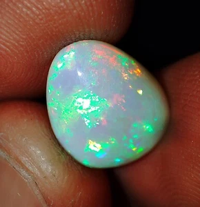 Opale etiope naturale 1,90 cts cabochon AAA multi fuoco opale welo pietra preziosa sciolta - Foto 1 di 12