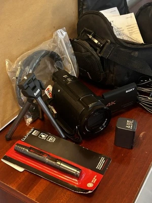 Sony FDRAX33 4K HD Video Recording Handycam Camcorder - Image 1 of 4