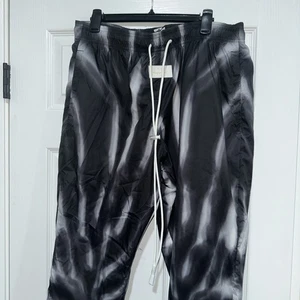 Nike x Fear of God All Over Print Pants 'Black/Sail' BV8737-010 XL - Picture 1 of 7