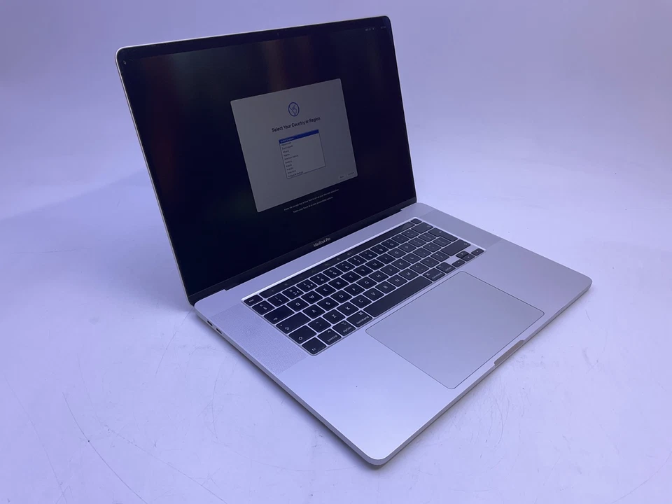 APPLE MACBOOK A2141 I7-9750H 16 GB RAM 512 GB ENGLISH UK - Image 1 of 1