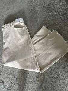 Papaya Wide Leg Jeans Size 22 Regular BNWT RRP £21 Cream - Picture 1 of 6