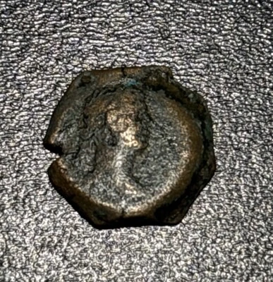 113-114 AD RY 17 Roman Provincial Egypt Hadrian AE Chalkous Isis Headdress Coin - Image 1 of 3