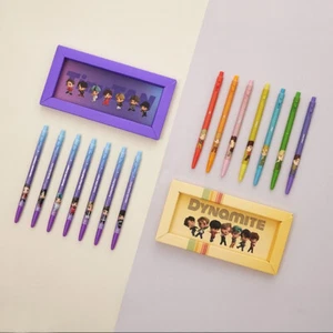 BTS MONAMI BP153 Tiny Tan, Dynamite Ballpoint SET 7 piezas, artículos oficiales auténticos - Imagen 1 de 5