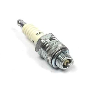 CHAMPION SPARK PLUG RJ12C, BR6S - Picture 1 of 1