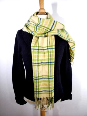 Bufanda Nordstrom 100 % cachemir longitud 59" x ancho 12 1/4" + 4" flecos ambos extremos Foto 1 de 4