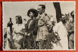 PHOTO FOTO COLONIALI DONNA SOLDATO ETIOPIA GONDAR A.O.I 1935 - 40 C. ( F 32 ) - Bild 1 von 3