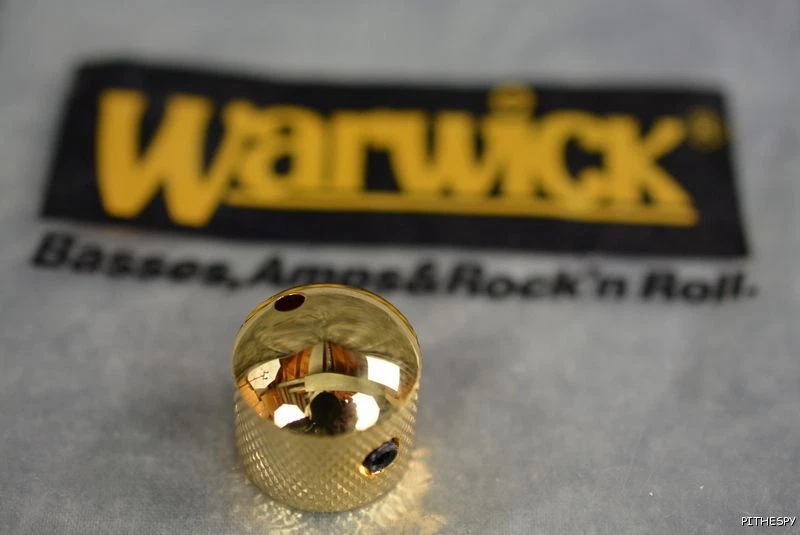 Warwick Gold Knob for Pot Tone Volume Thumb Streamer Corvette Bass Part — 第 1/1 张图片