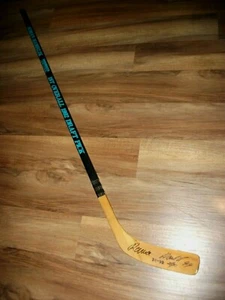 VINTAGE ROMAN HAMRLIK AUTOGRAPHED FULL SIZE LIMITED EDITION HOCKEY STICK W/ COA - Picture 1 of 10