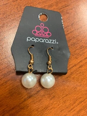 Nuevos Pendientes colgantes Paparazzi❤️Perla Blanco Cuentas Ganchos de oro hipoalergénicos❤️ Foto 1 de 3