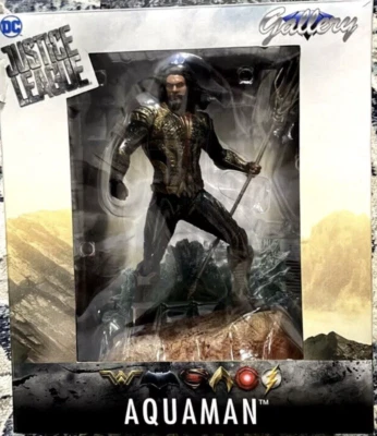 Figura PVC Aquaman Galería de Películas Liga de la Justicia DC Comics Nueva en Caja Foto 1 de 4