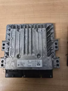 MERCEDES ECU A6079002000 A 607 900 20 00 S180170021A A6079011700 - Picture 1 of 1