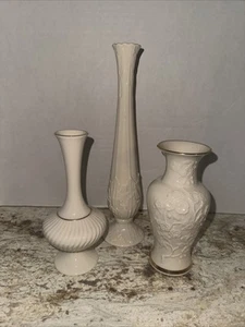 Set Of 3 Lenox Ivory Vases Misc - Picture 1 of 7