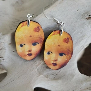 Pendientes Victorianos CABEZA DE MUÑECA ESPELUZNANTE Joyería Gótica Artesanal - Imagen 1 de 1