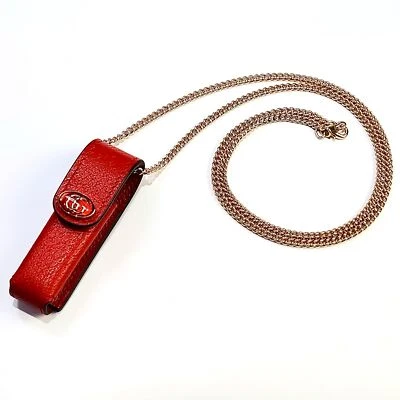  Estuche de lápiz labial de cadena GUCCI 615998 collar oro rojo GP accesorios para mujer  Foto 1 de 4