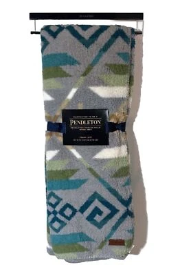 Pendleton Aztec Sherpa Fleece Soft Blanket Throw Southwest Gray Teal Blue 50x70 - Image 1 of 4