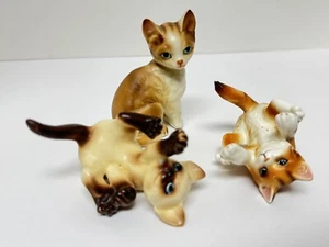 Vtg MCM Enesco JAPAN Ceramic Orange Tiger & Siamese Cat Kitten Figurines E631 A3 - Picture 1 of 12
