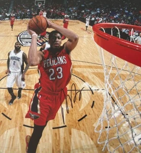 Anthony Davis Autographed New Orleans Pelicans 11x14 Photo - PSA COA Authentic - Picture 1 of 3