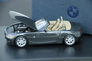 BMW Z4 3.0i 1. Generazione / Minichamps / scatola pieghevole BMW / scatola originale 1:43 come nuova! - Foto 1 di 12
